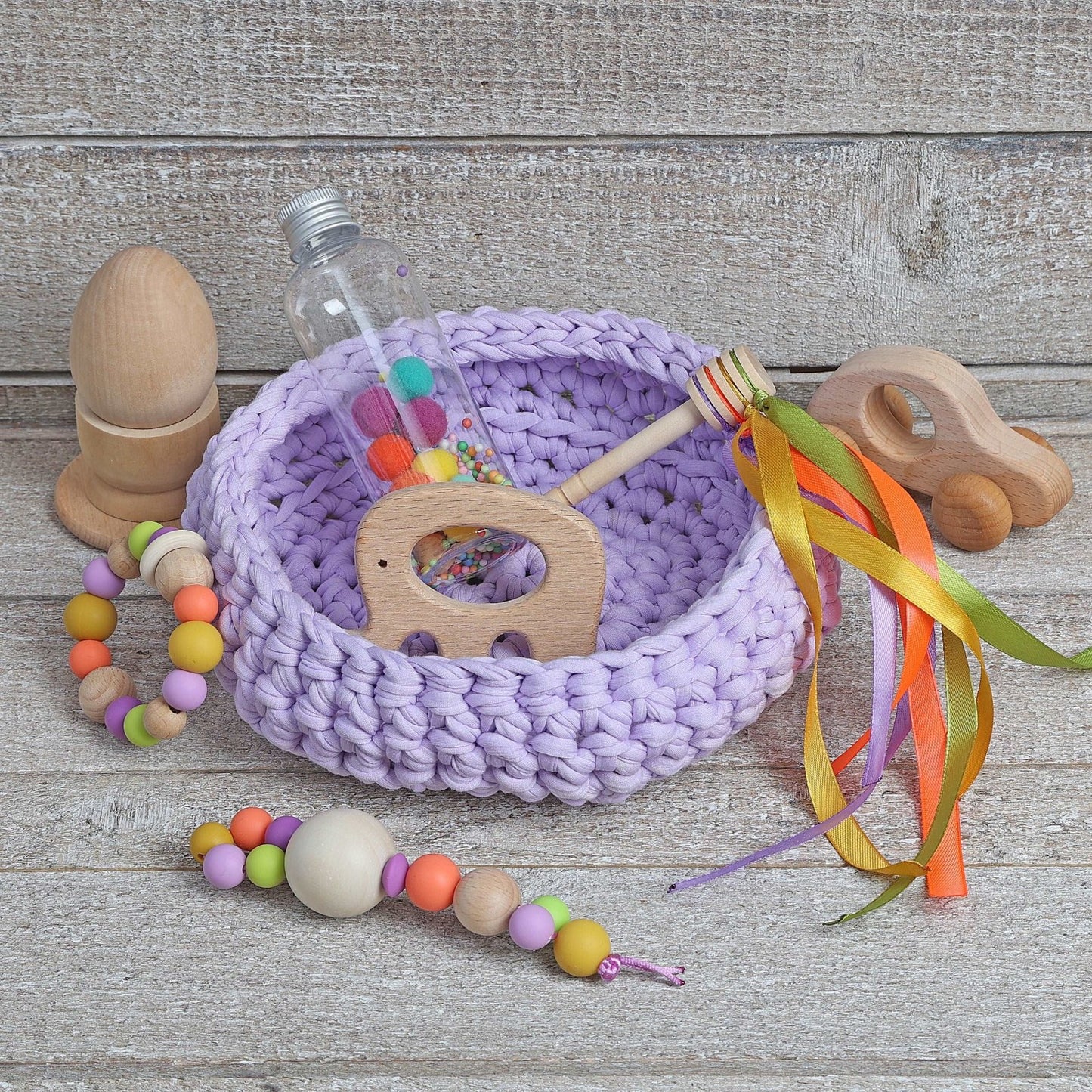 CESTO DE LOS TESOROS - CESTO SENSORIAL ·LILA· - Happy Moments Baby