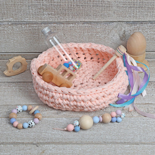 CESTO DE LOS TESOROS - CESTO SENSORIAL ·ROSA· - Happy Moments Baby