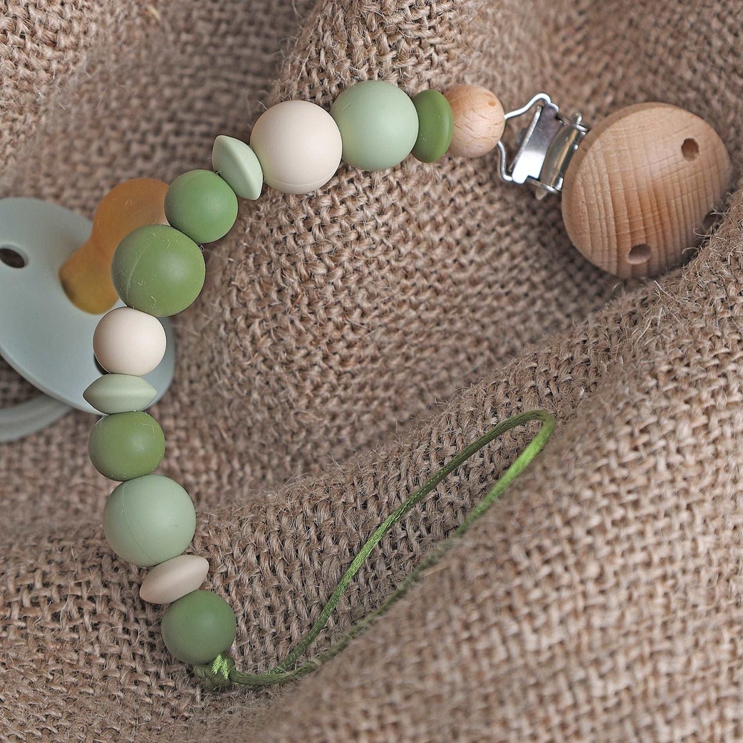 CHUPETERO BASIC ·KIWI· - Happy Moments Baby