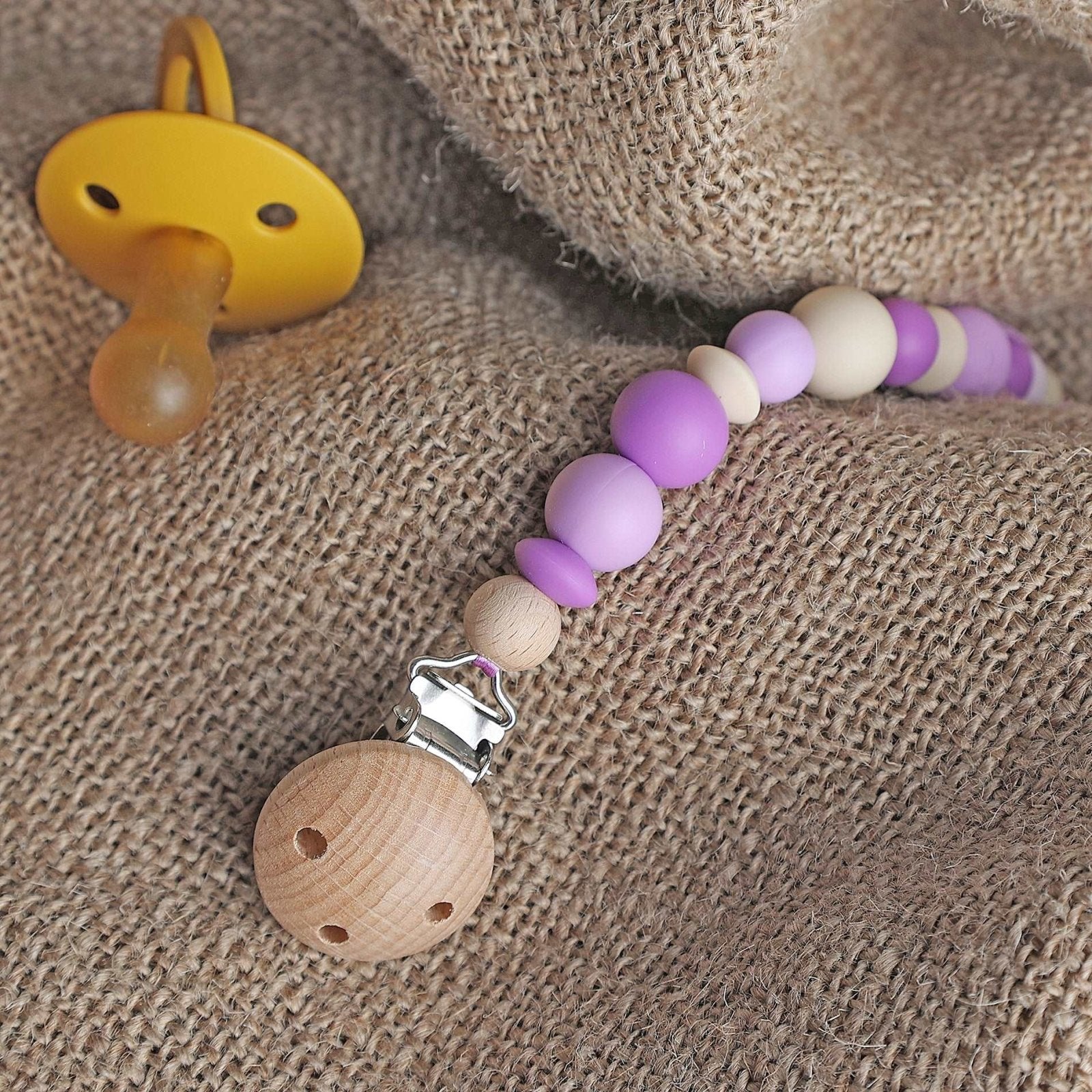 CHUPETERO BASIC ·MORA· - Happy Moments Baby