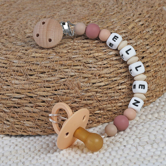 CHUPETERO PERSONALIZADO CON NOMBRE ·INDRIYA· - Happy Moments Baby