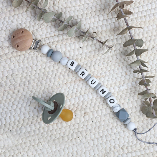 CHUPETERO PERSONALIZADO CON NOMBRE ·VEDA· - Happy Moments Baby