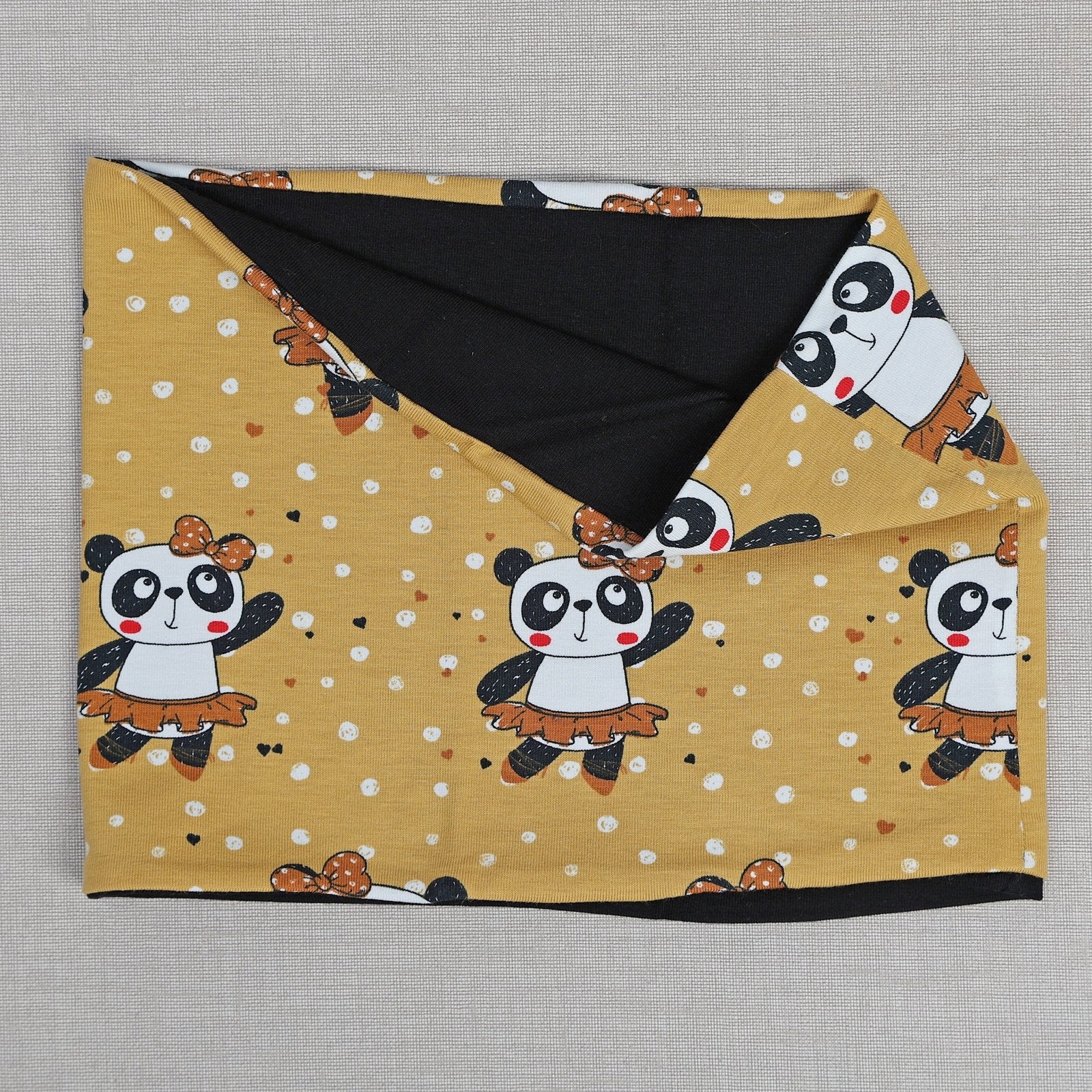 CUELLO ENTRETIEMPO · PANDAS· - Happy Moments Baby