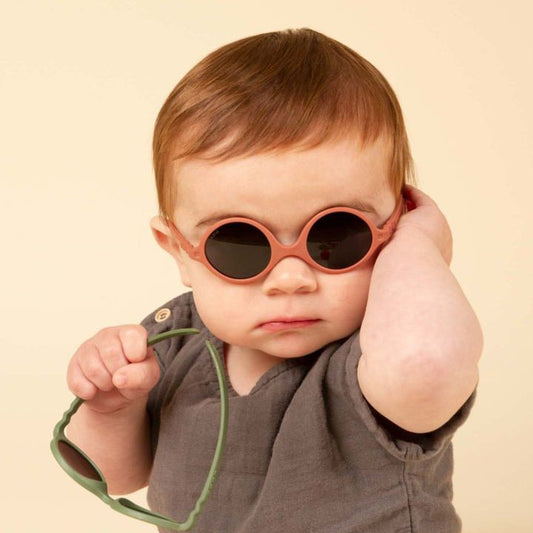 GAFAS FLEXIBLES DE PROTECCIÓN SOLAR (0-12 MESES) ·DIABOLA TERRACOTA· - Happy Moments Baby