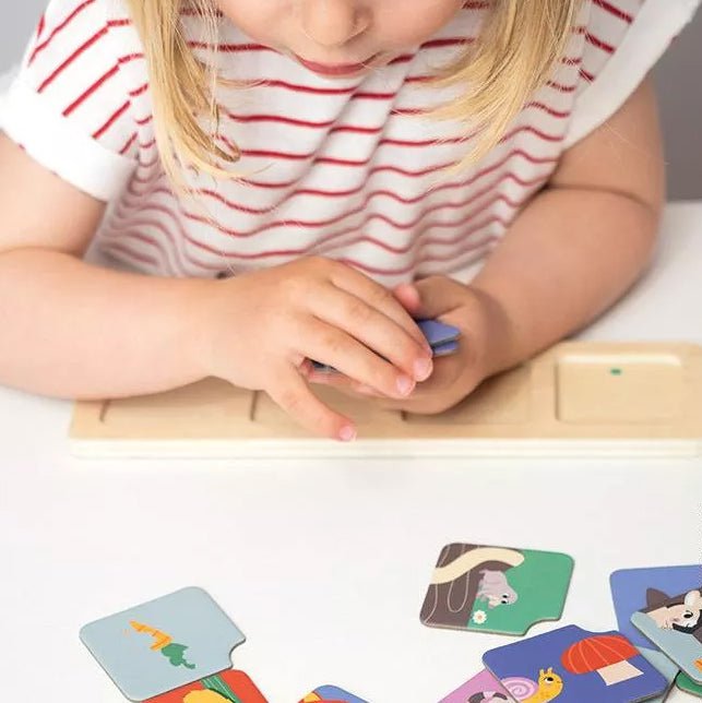 JUEGO EDUCATIVO JANOD ·SECUENCIA DE TARJETAS EL JARDÍN· - Happy Moments Baby