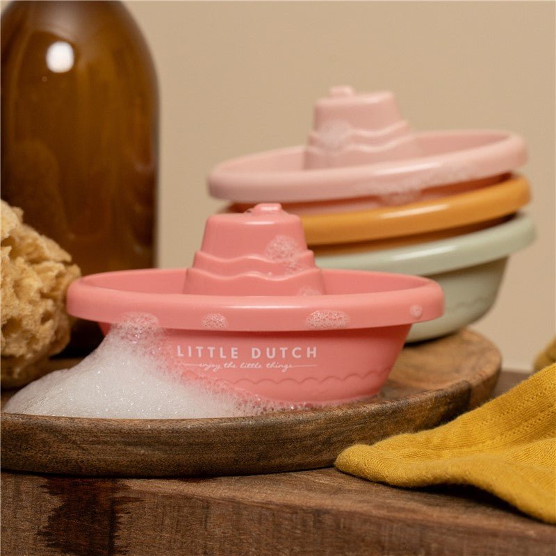 JUGUETE PARA EL BAÑO LITTLE DUTCH ·BARCOS APILABLES ROSAS· - Happy Moments Baby