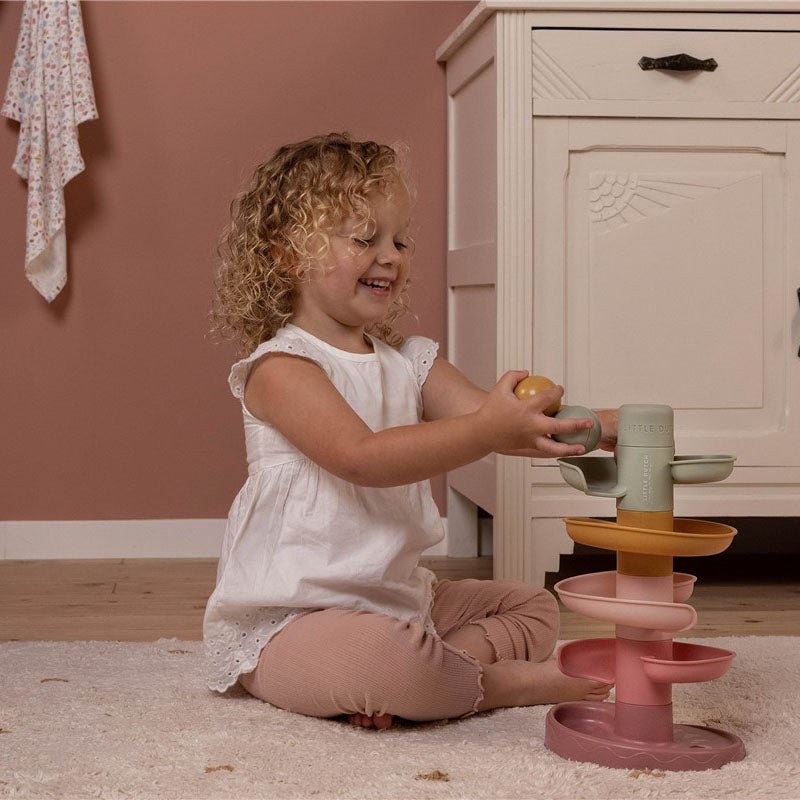 JUGUETE SENSORIAL LITTLE DUTCH ·CIRCUITO BOLA ROSA· - Happy Moments Baby
