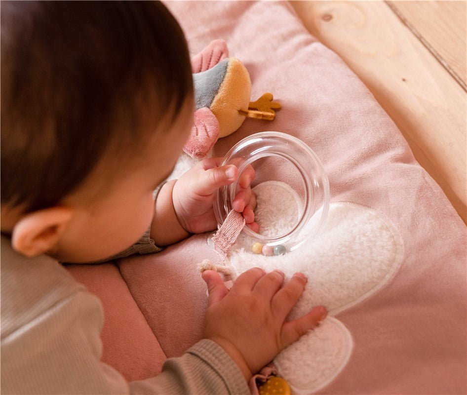 MANTA DE JUEGO SENSORIAL Y ACTIVIDADES LITTLE DUTCH ·FLORES· - Happy Moments Baby