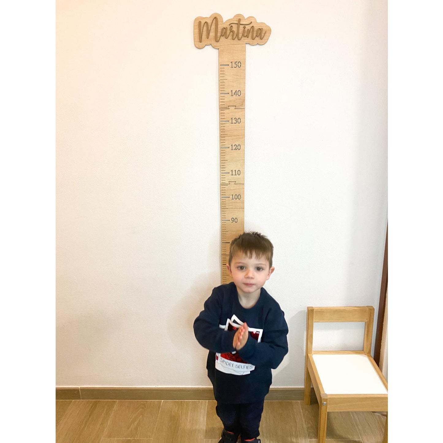 MEDIDOR INFANTIL PERSONALIZADO ·DREAMS MARRÓN· - Happy Moments Baby