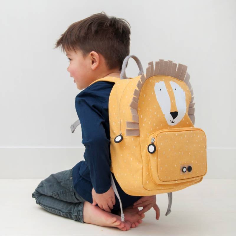 MOCHILA INFANTIL TRIXIE PEQUEÑA ·LEÓN· - Happy Moments Baby