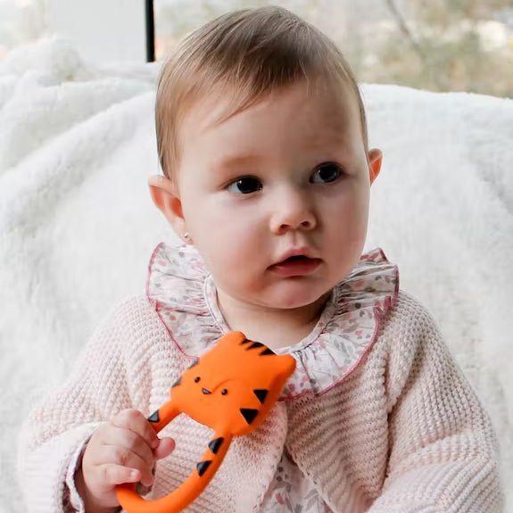 MORDEDOR FIGURA CAUCHO 100% NATURAL ·TIGRE NALU· - Happy Moments Baby