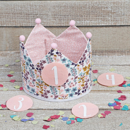 PACK CORONA + CAMISETA CUMPLEAÑOS ·FLORES· - Happy Moments Baby