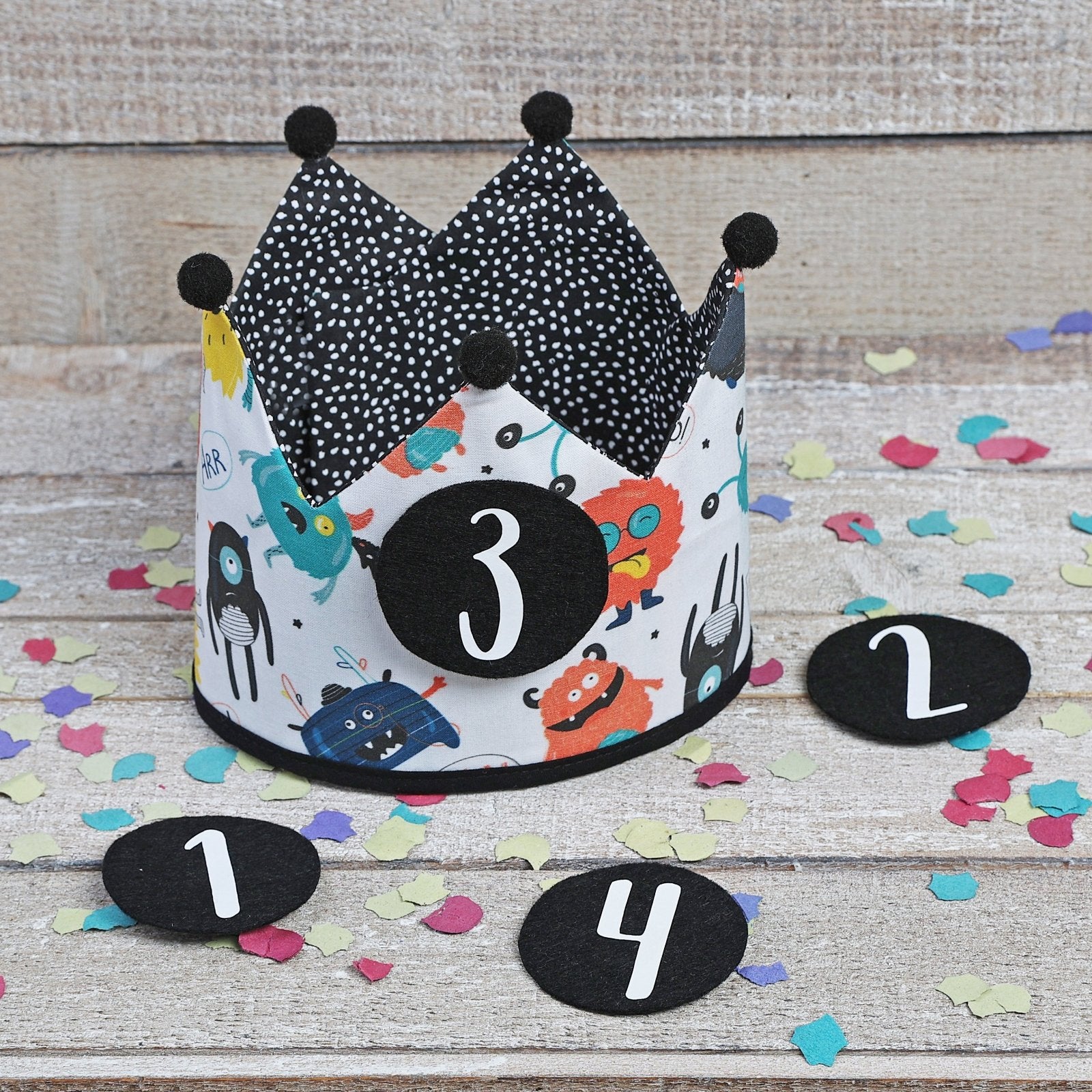 PACK CORONA + CAMISETA CUMPLEAÑOS ·MONSTERS· - Happy Moments Baby