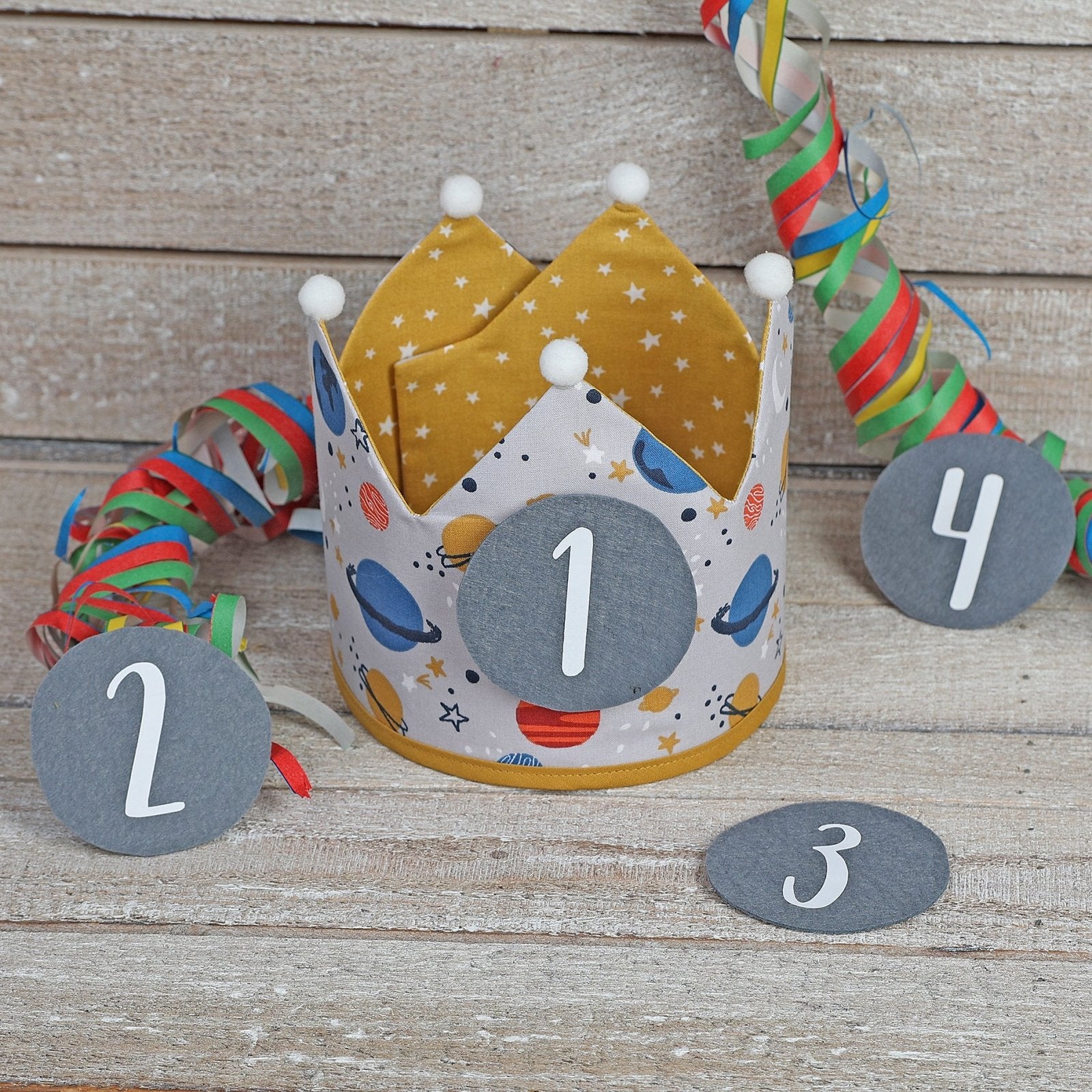 PACK CORONA + CAMISETA CUMPLEAÑOS ·PLANETAS· - Happy Moments Baby
