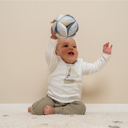 PELOTA MONTESSORI LITTLE DUTCH ·MARINERO· - Happy Moments Baby