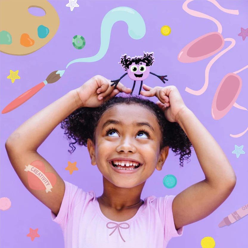 PERSONAJE Y 2 CUBOS DE LUZ PARA EL BAÑO GLOPALS ·LUMI LILA· - Happy Moments Baby