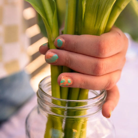 PINTAUÑAS ORGÁNICO NAMAKI ·MELOCOTÓN· - Happy Moments Baby