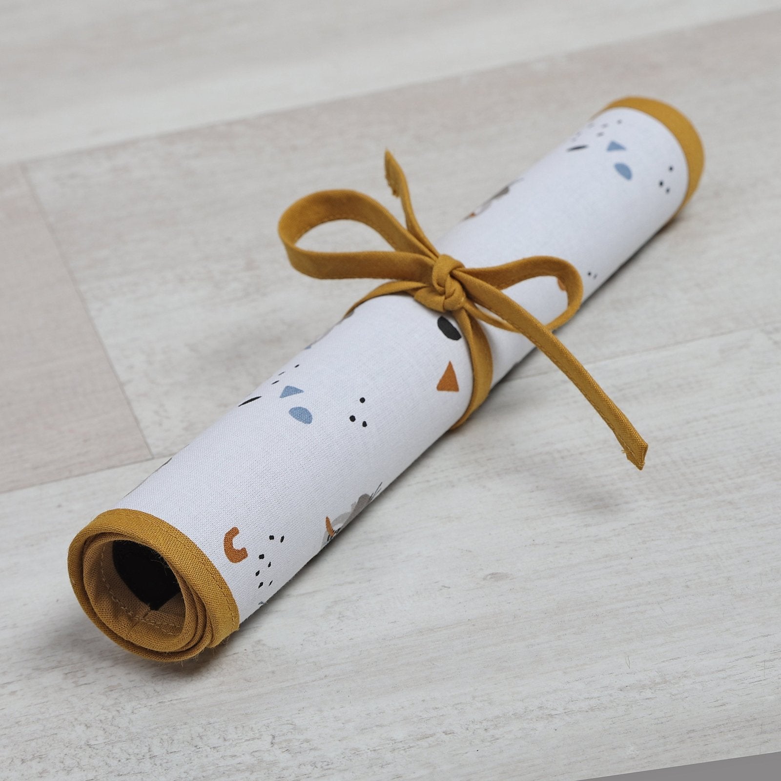 PIZARRA PORTÁTIL ·MAPACHE· - Happy Moments Baby